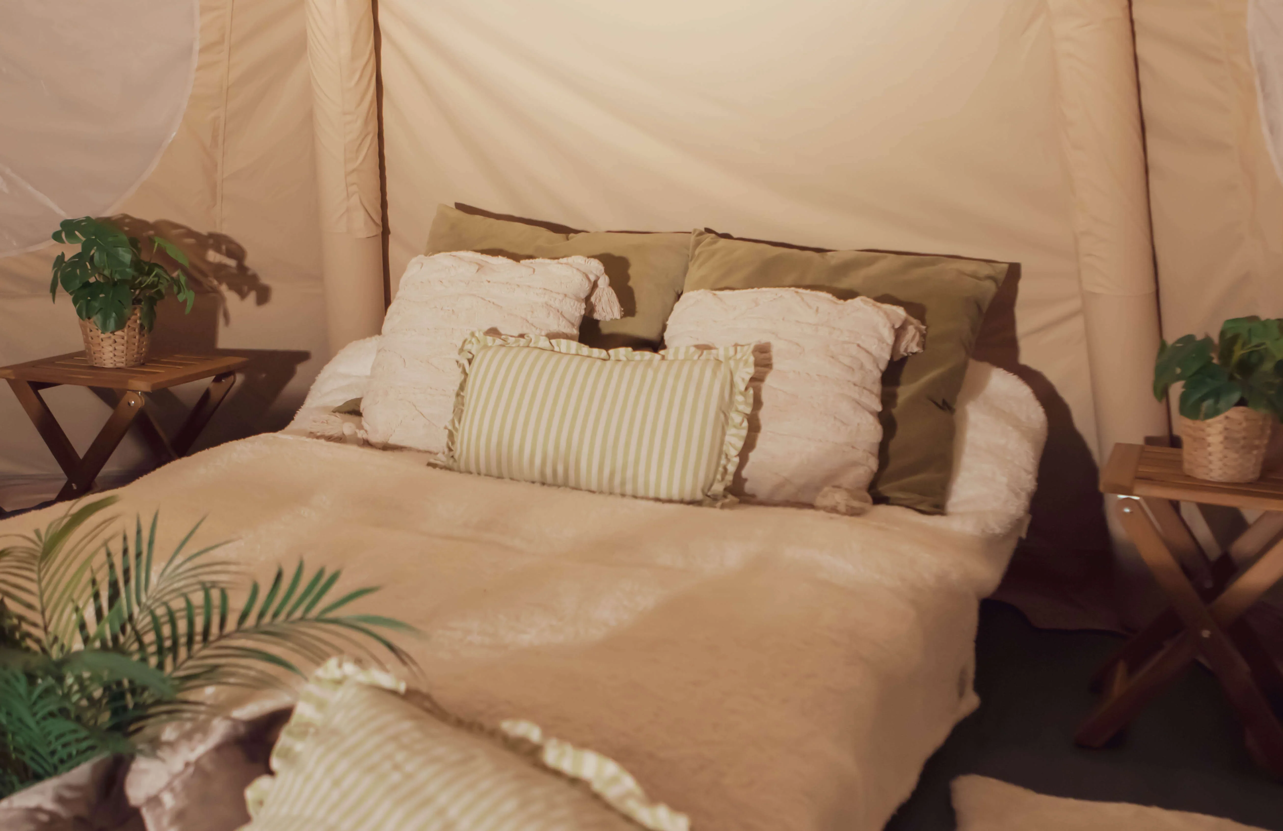 Bell Air Tent (With Campervan Connection) - Image 15