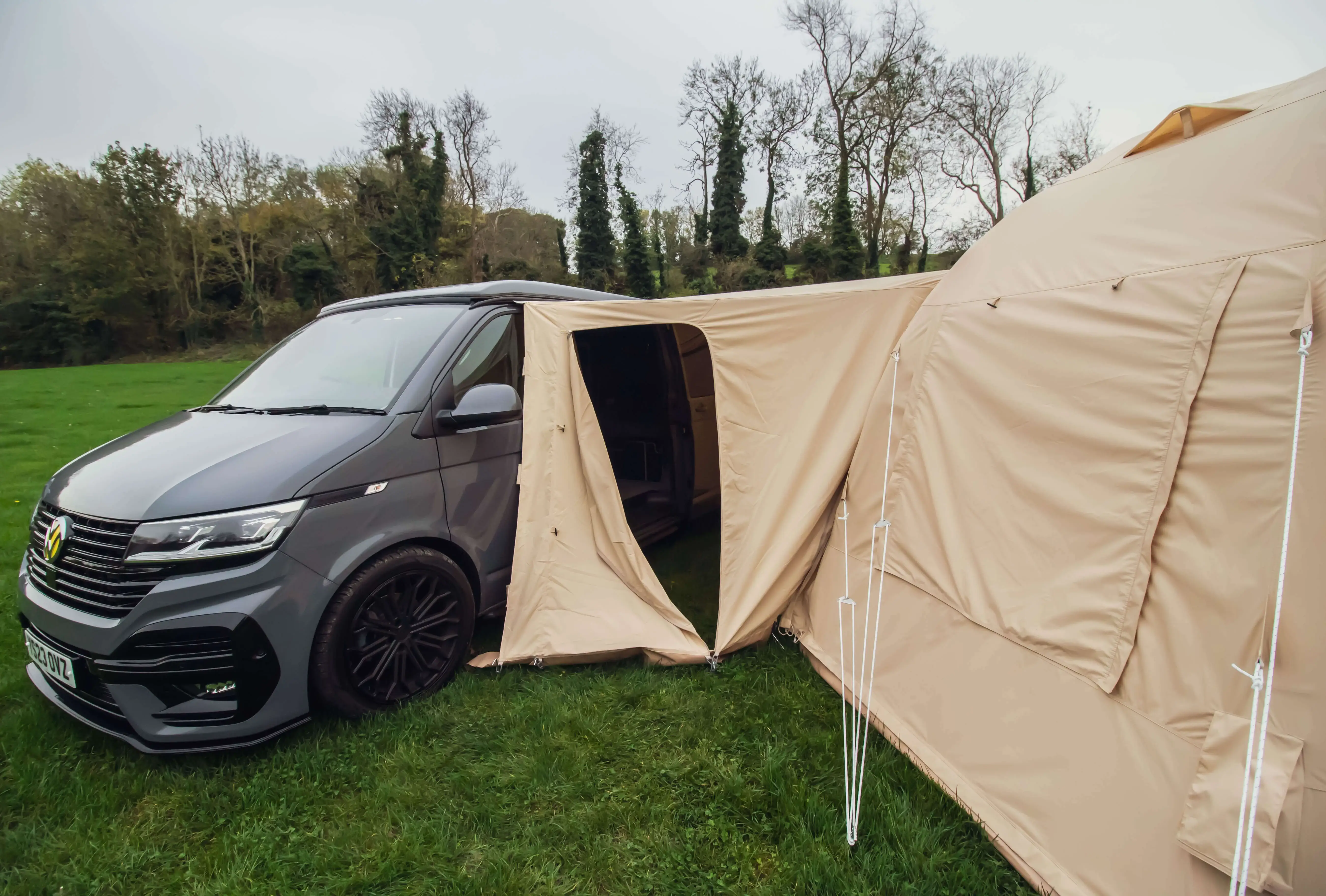 Bell Air Tent (With Campervan Connection) - Image 4