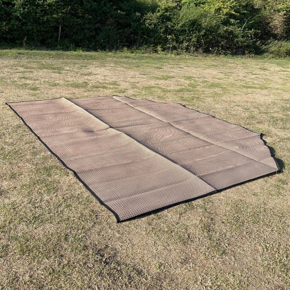 Poly Propylene Flooring Natural & Black - Fire Retardant - Image 4