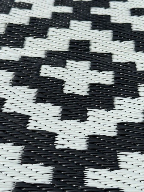 Diamond Rectangular Camping Mats - Image 7